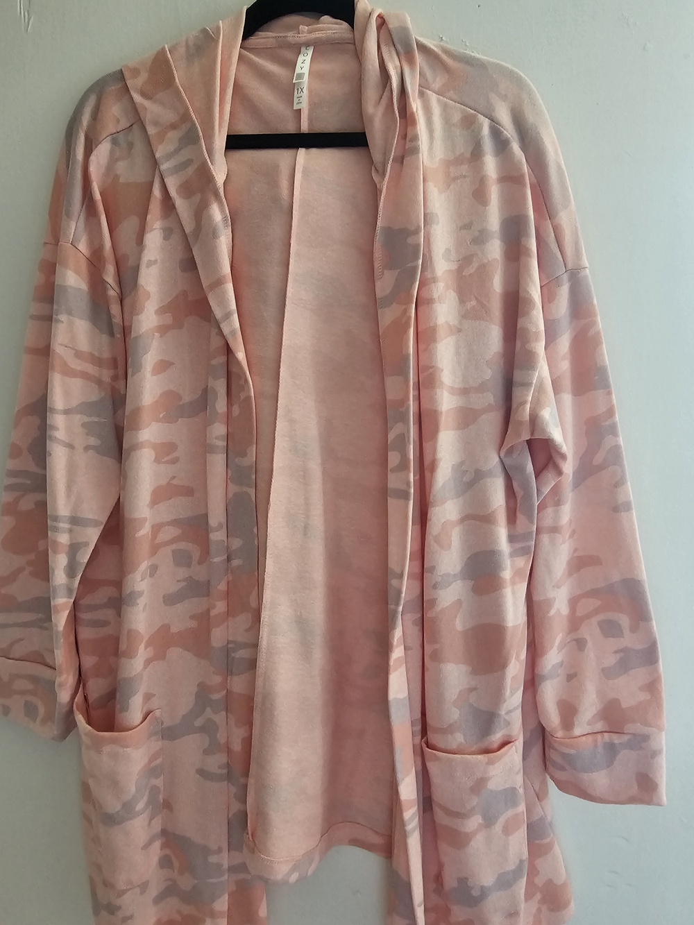 LuLaRoe Pink Camouflage Open Cardigan
